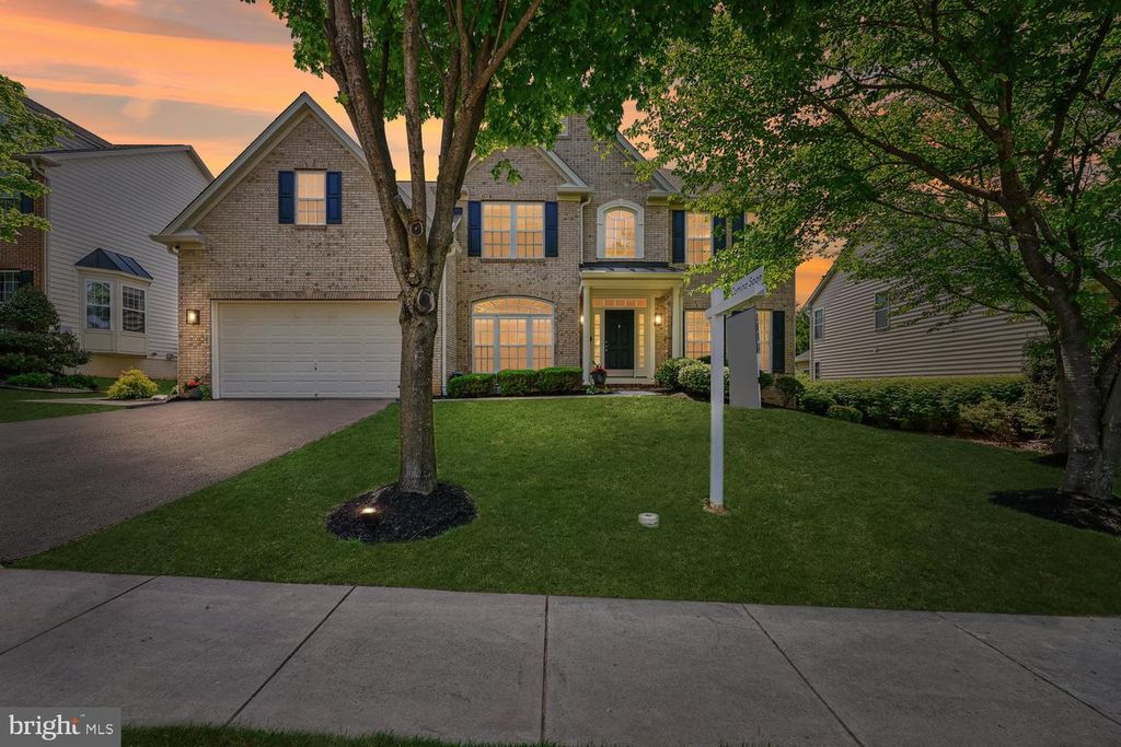 Image 1 of property listing at 503 GLENBROOK DR, Middletown, MD 21769