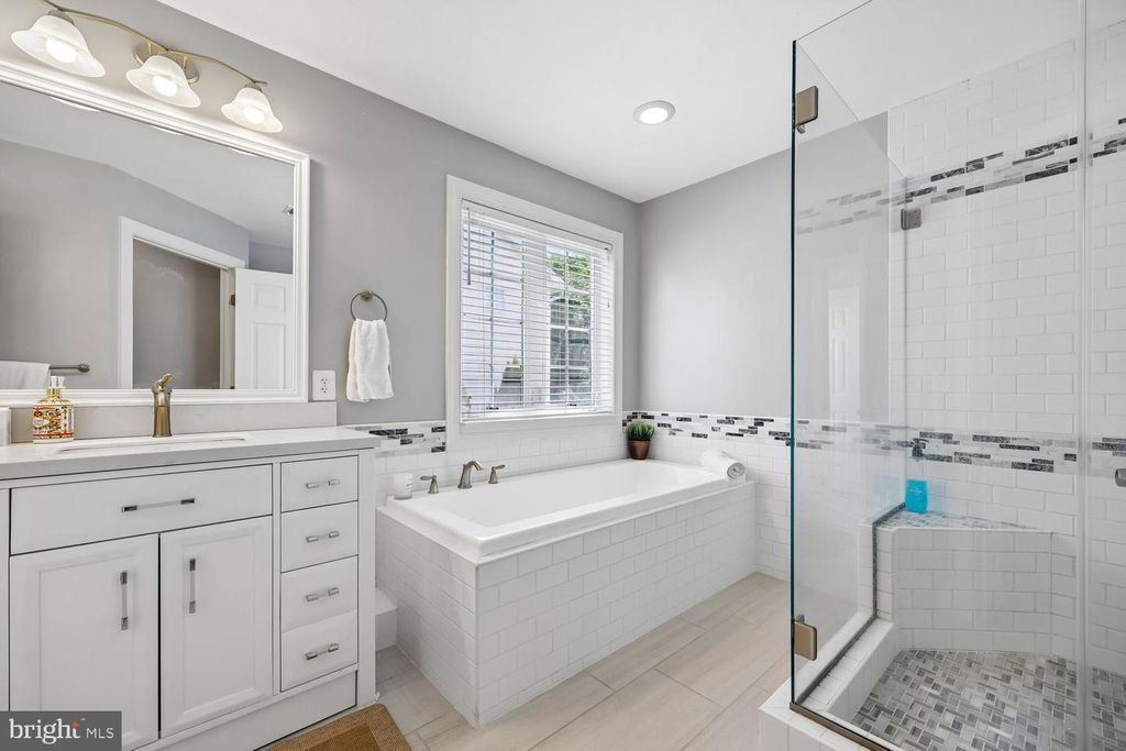Image 65 of property listing at 503 GLENBROOK DR, Middletown, MD 21769