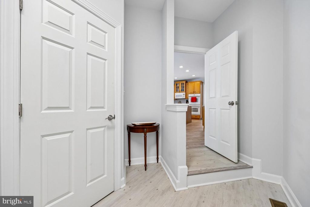 Image 80 of property listing at 503 GLENBROOK DR, Middletown, MD 21769