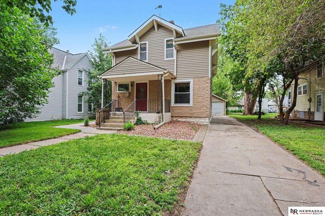 2287 Sheldon Street, Lincoln, NE 68503