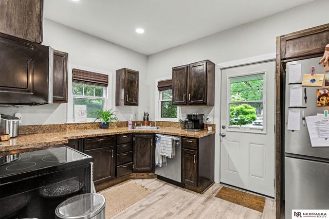 2287 Sheldon Street, Lincoln, NE 68503
