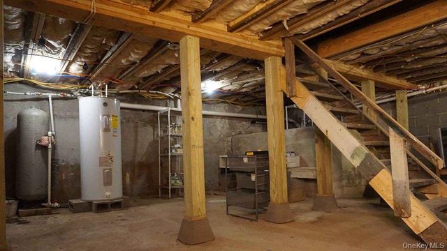 26 Maple Avenue, Kauneonga Lake, NY 12749