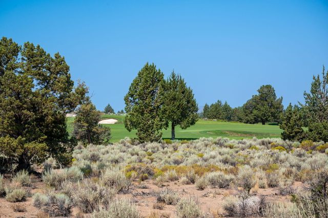 65765 Pronghorn Estates Drive, Bend, OR 97701