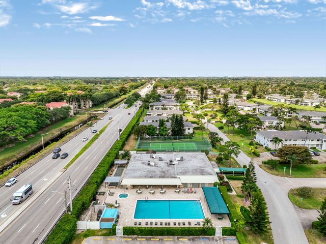 2835 SW 13th Street 201, Delray Beach, FL 33445