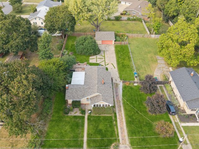 3711 Adams Avenue, Des Moines, IA 50310