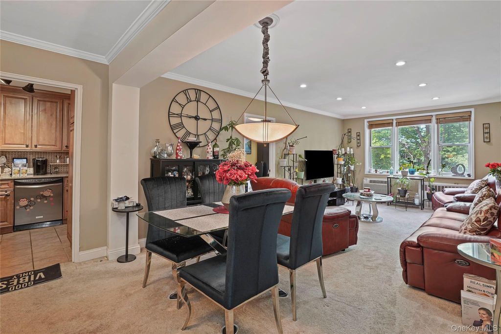5 Sadore Ln 5R, Yonkers, NY 10710 — photo 5