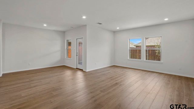 1960 Freeman Street, Tyler, TX 75704