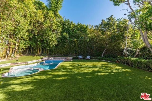 1248 N Wetherly Drive, Los Angeles, CA 90069