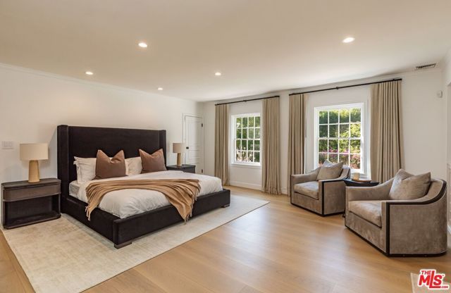 1248 N Wetherly Drive, Los Angeles, CA 90069