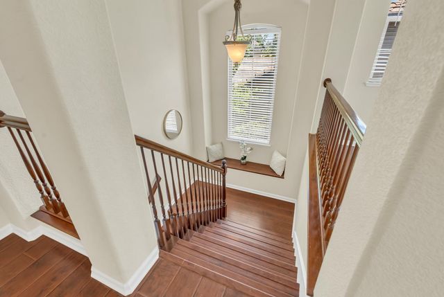 820 Wedge Wood Ct, West Sacramento, CA 95605