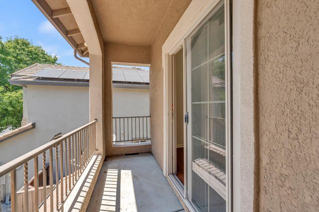 820 Wedge Wood Ct, West Sacramento, CA 95605