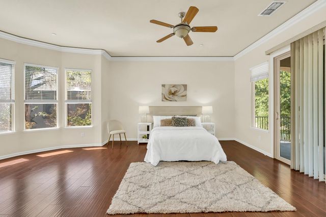 820 Wedge Wood Ct, West Sacramento, CA 95605