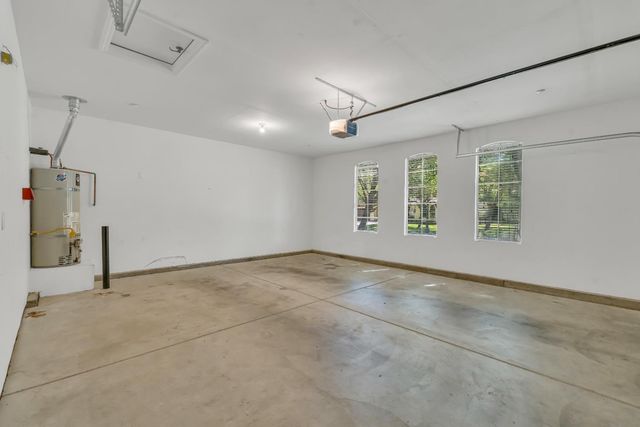 820 Wedge Wood Ct, West Sacramento, CA 95605