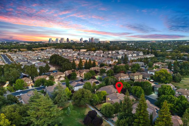 820 Wedge Wood Ct, West Sacramento, CA 95605