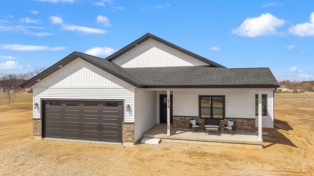 316 Willow Street, Pardeeville, WI 53954