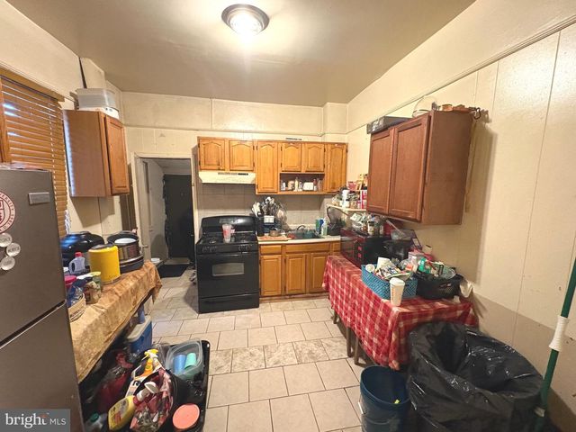 36 E PLEASANT ST, Philadelphia, PA 19119