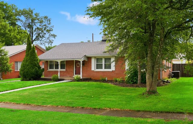 1525 Port Royal Drive, Lexington, KY 40504