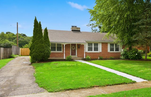 1525 Port Royal Drive, Lexington, KY 40504