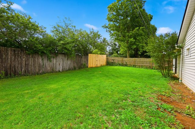 1525 Port Royal Drive, Lexington, KY 40504