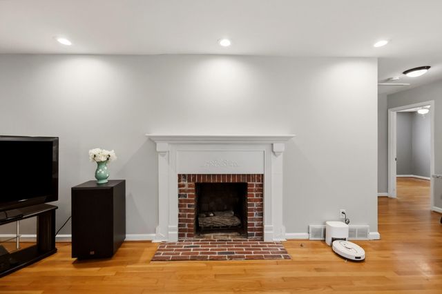 1525 Port Royal Drive, Lexington, KY 40504