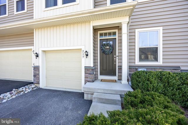 217 KESTREL CT, Kennett Square, PA 19348