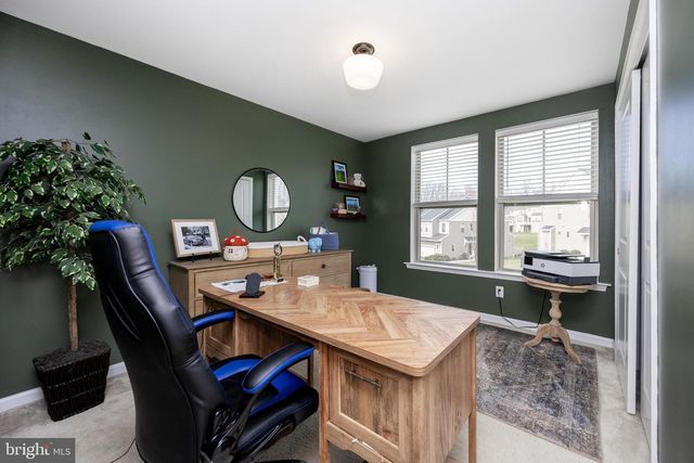 217 KESTREL CT, Kennett Square, PA 19348