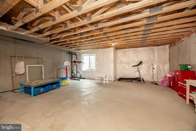 217 KESTREL CT, Kennett Square, PA 19348