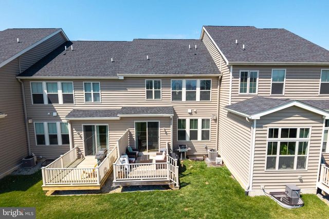 217 KESTREL CT, Kennett Square, PA 19348