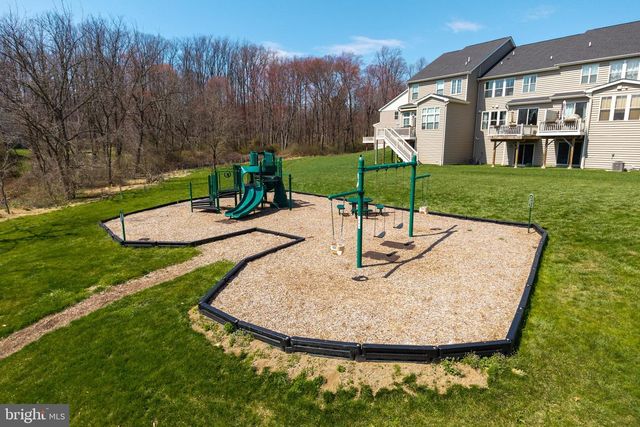 217 KESTREL CT, Kennett Square, PA 19348
