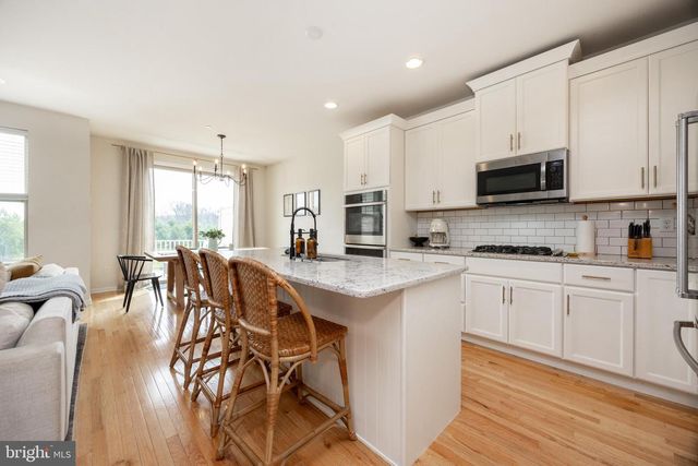 217 KESTREL CT, Kennett Square, PA 19348