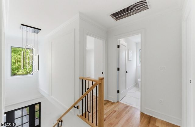 95 Huron Ave, Clifton City, NJ 07013