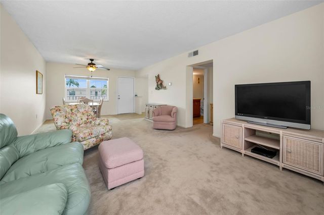 960 VIRGINIA STREET 307, Dunedin, FL 34698