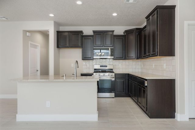6945 Ava Road, Rio Rancho, NM 87144