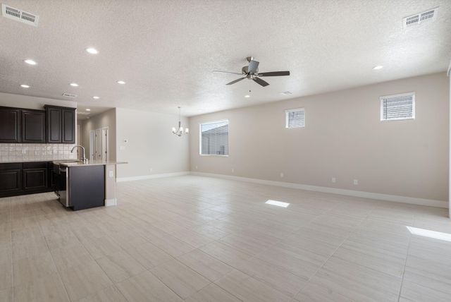 6945 Ava Road, Rio Rancho, NM 87144
