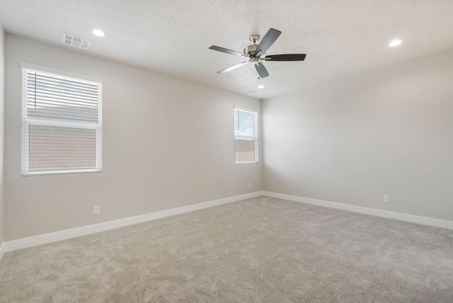 6945 Ava Road, Rio Rancho, NM 87144