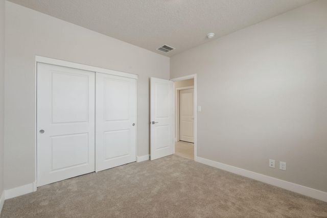 6945 Ava Road, Rio Rancho, NM 87144
