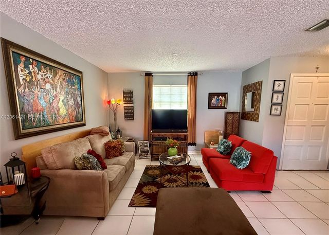 13561 SW 62nd St 174-35, Miami, FL 33183