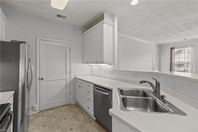 3532 Winding Trail CIR, Virginia Beach, VA 23456