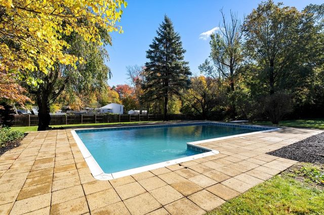 488 Elm St, Marlborough, MA 01752