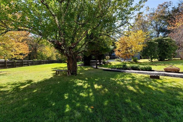 488 Elm St, Marlborough, MA 01752