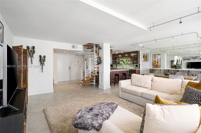 600 NE 36th St PH2, Miami, FL 33137