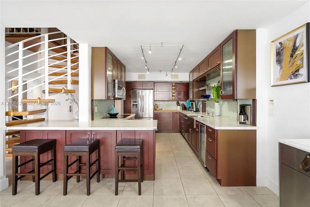 600 NE 36th St PH2, Miami, FL 33137