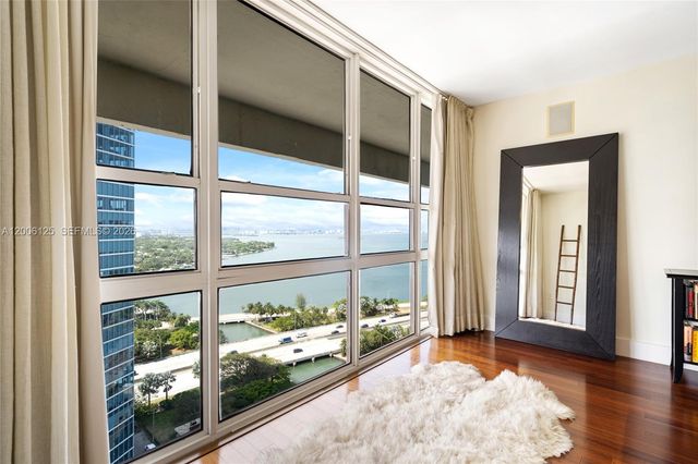 600 NE 36th St PH2, Miami, FL 33137