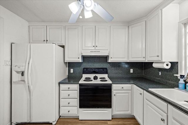 16721 Henry Morgan Road, Jamaica Beach, TX 77554