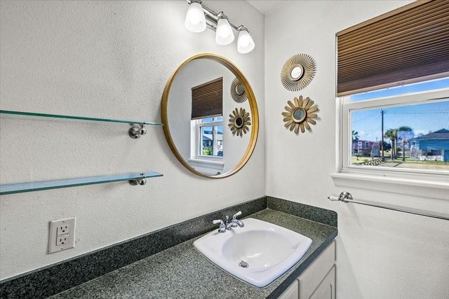 16721 Henry Morgan Road, Jamaica Beach, TX 77554