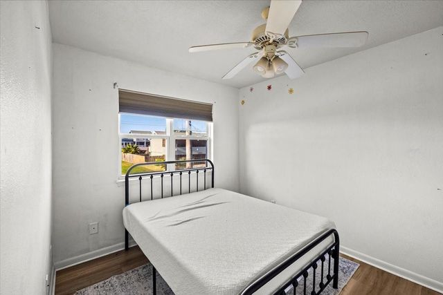 16721 Henry Morgan Road, Jamaica Beach, TX 77554