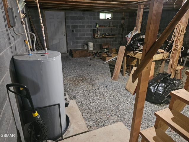 422 Ball Mountain Way, Gatlinburg, TN 37738