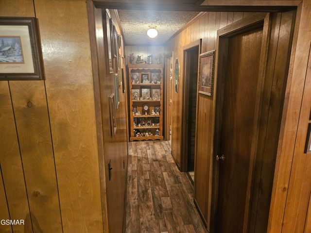 422 Ball Mountain Way, Gatlinburg, TN 37738