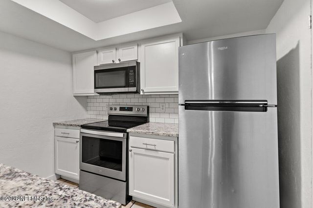 1210 WONDERWOOD Drive, Jacksonville, FL 32233
