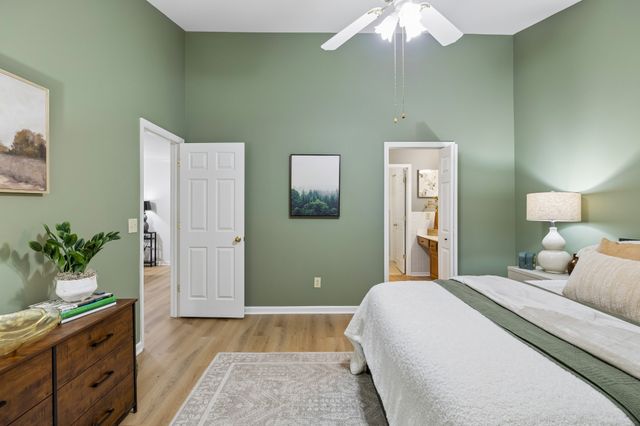 137 Pepper Ridge Cir, Antioch, TN 37013
